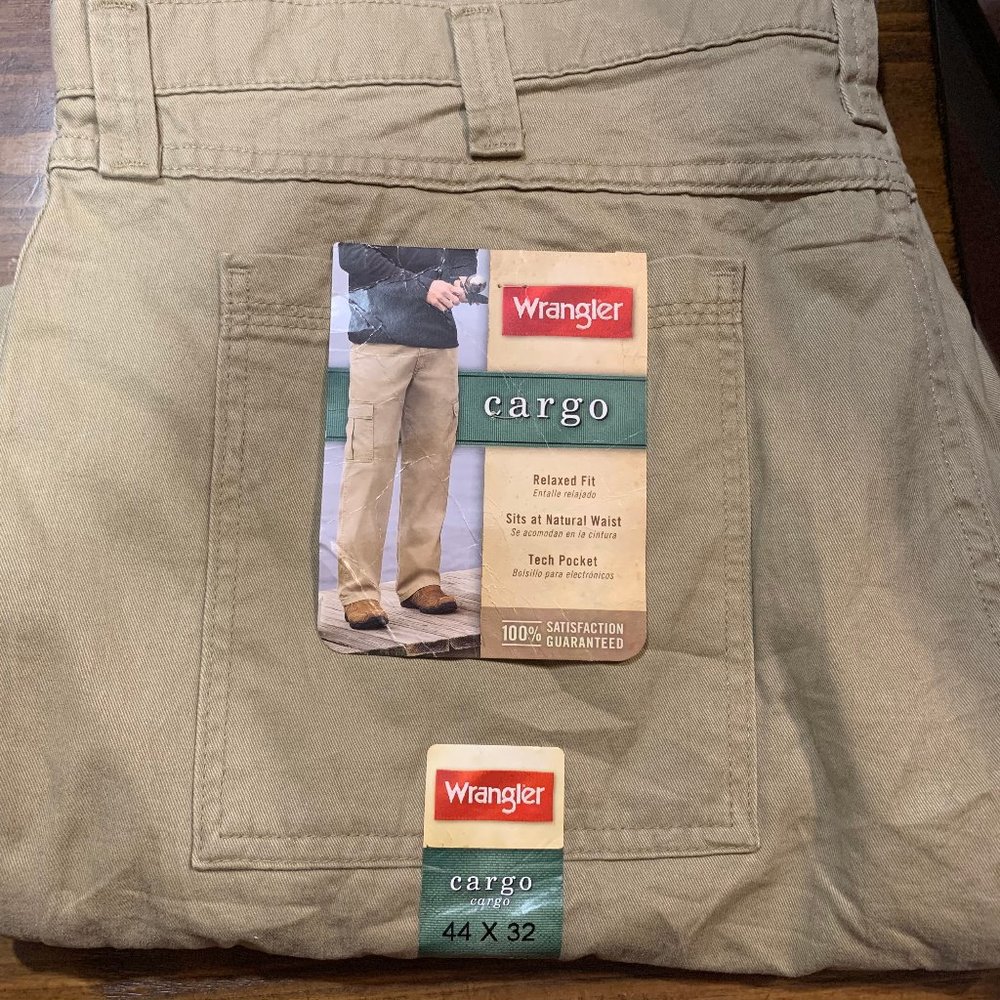 Mens Wrangler cargo pants